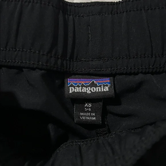 Patagonia Kids Black Joggers with Zipper Pockets S:XS - Picture 2 of 6